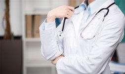 女性备孕期间盲目吃黑豆会导致激素紊乱和便秘吗？